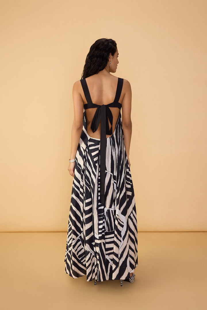 Vivi Dress