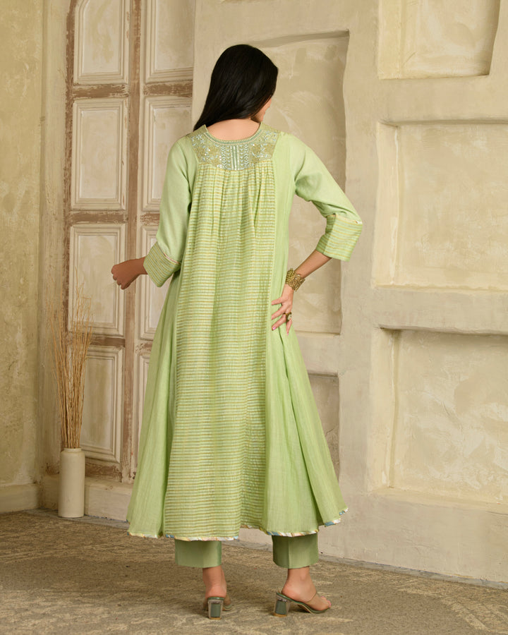 aarzoo anarkali set-pista green