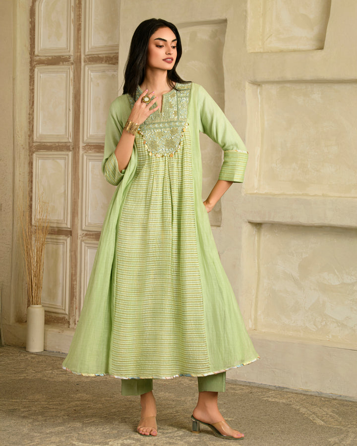 aarzoo anarkali set-pista green