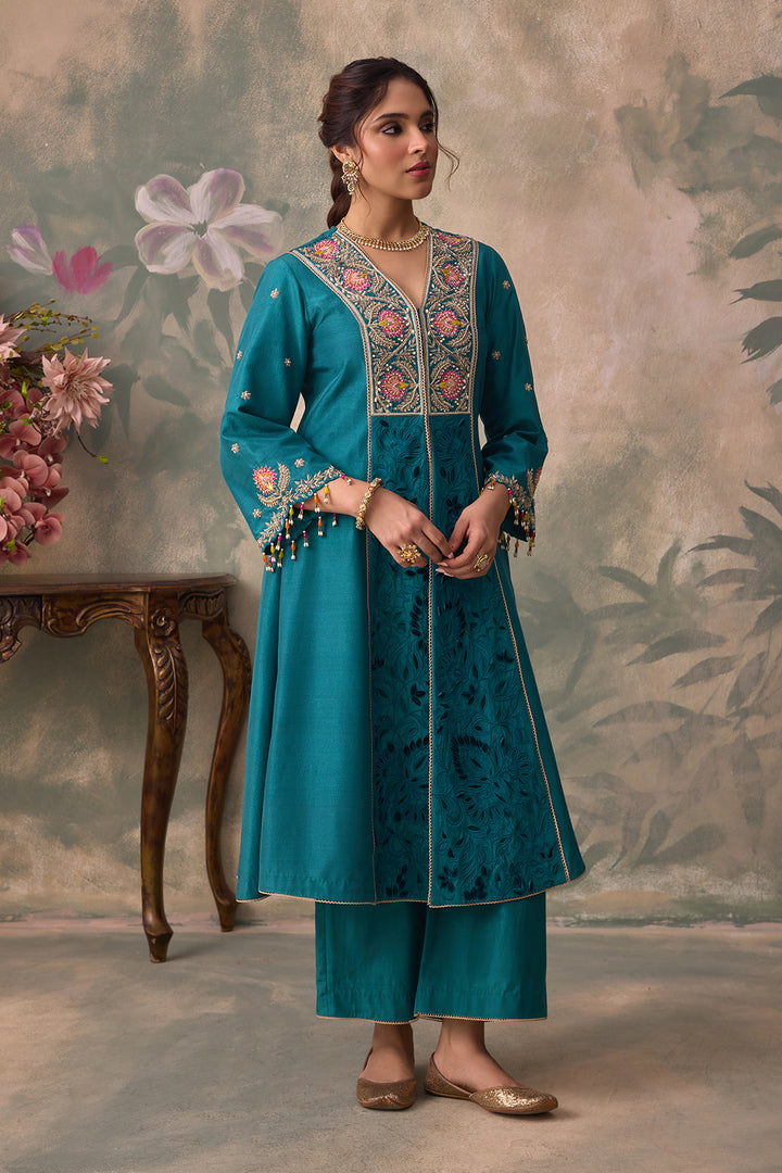 Saanjh Kurta Set