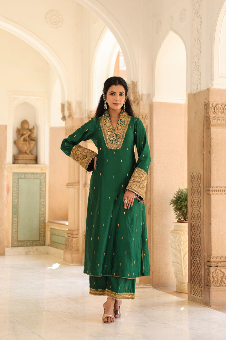 riwayat stand collar kurta set