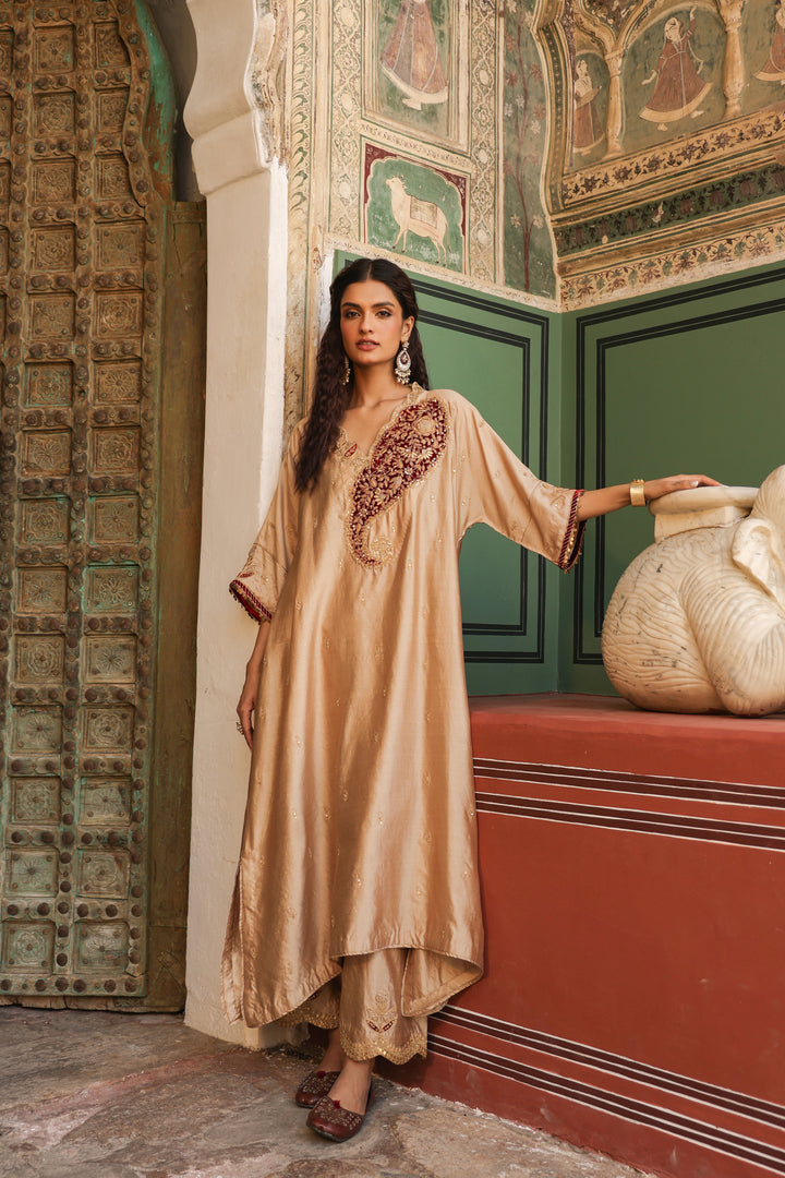 riwayat kaftan set