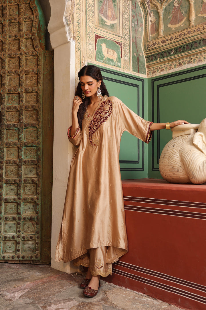 riwayat kaftan set