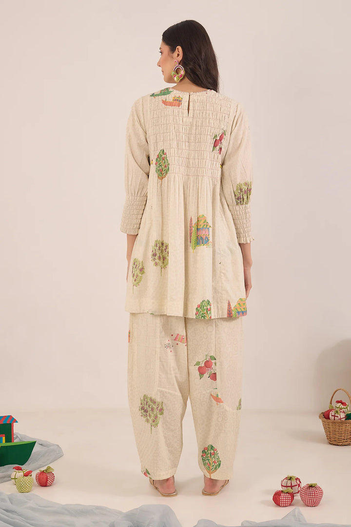 Gulposh: Smocking Cotton Co-ord Set