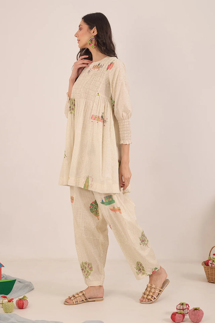 Gulposh: Smocking Cotton Co-ord Set