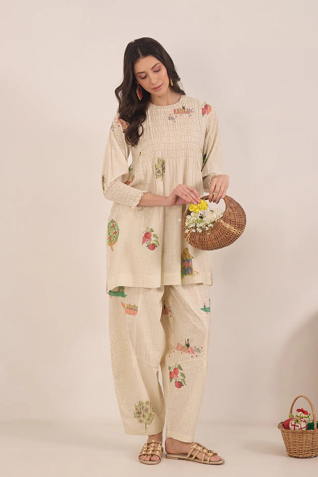 Gulposh: Smocking Cotton Co-ord Set