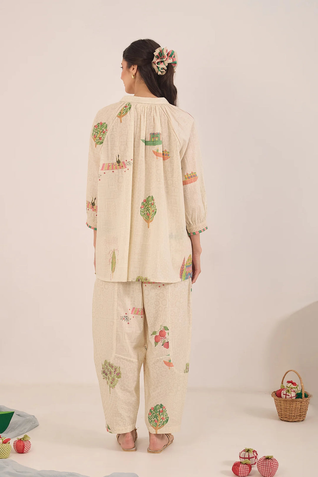Gulposh: Cotton Raglan Sleeve With Boat Pant Co-ord Set
