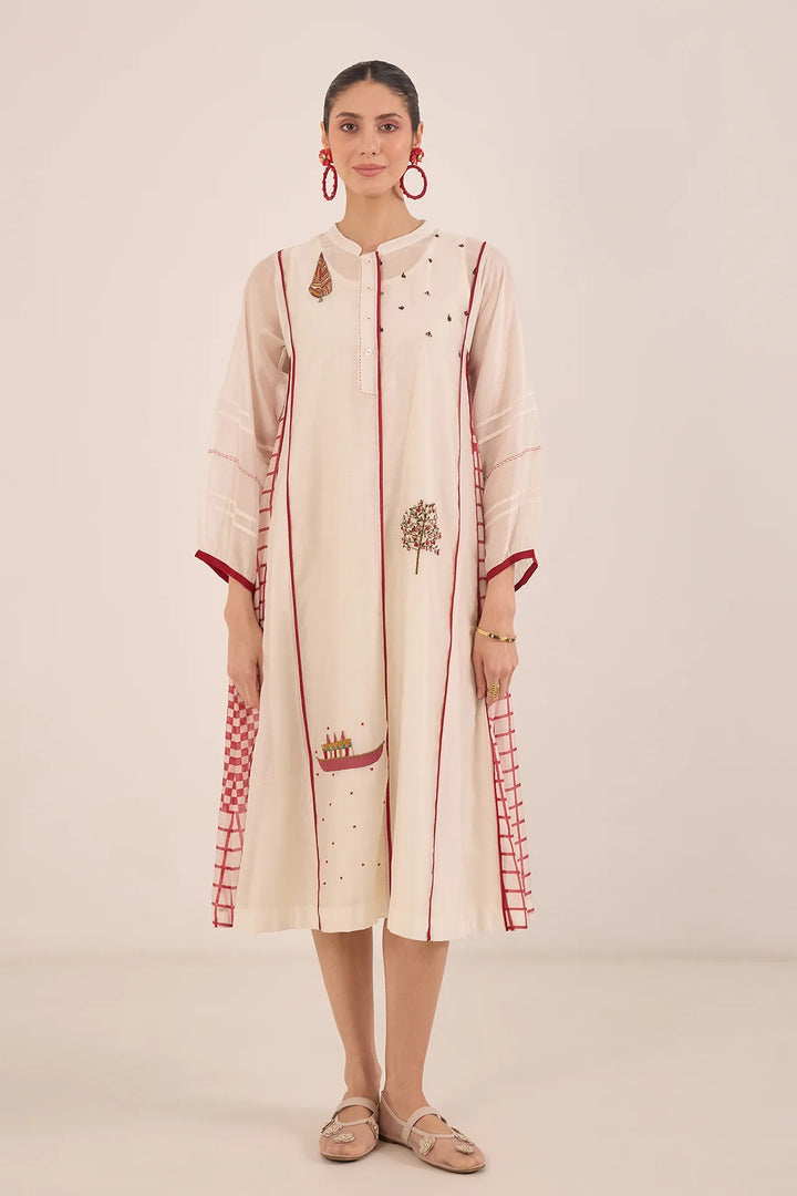 Firdaus: Chanderi Side Check Kali Embroidered Kurta Set Ivory and Red