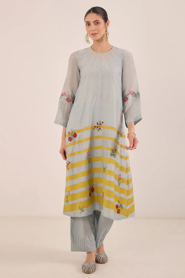 Chinar: Chanderi Floral Embroidery With Stripes Kurta Set - Powder Blue