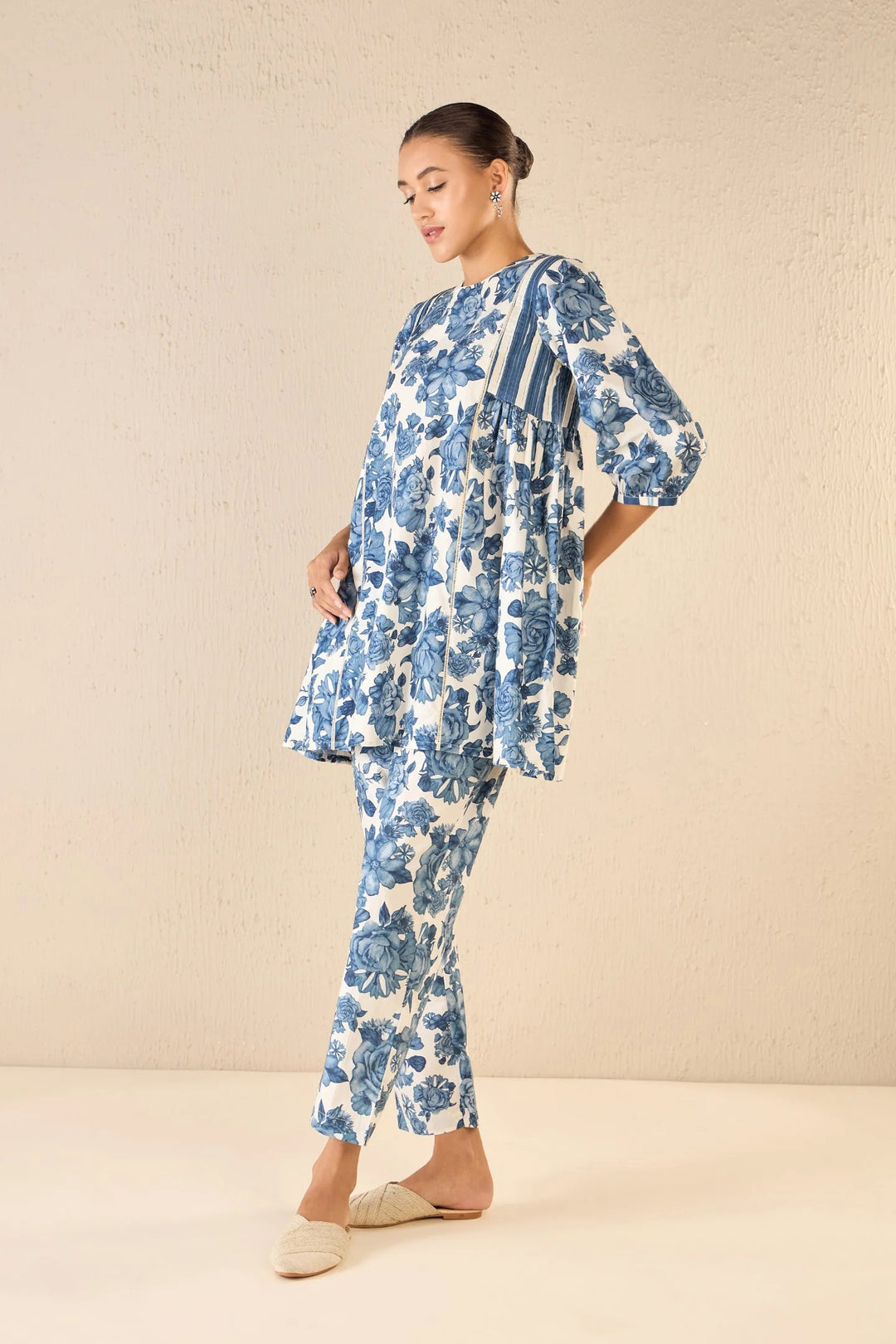 Blue Blossom: Blue Rose Side Gather Tunic Co-ord Set
