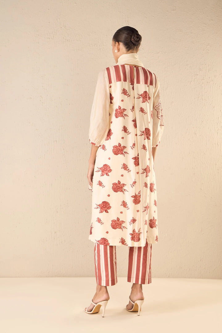 Rose Ballad: Red Three Bold Rose Embroidered Kurta Set
