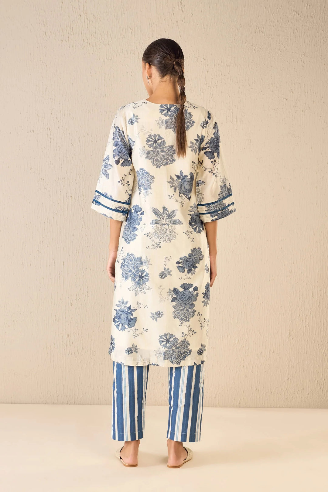 Floral Fantasy: Blue Floral Chanderi Scallop Kurta Set