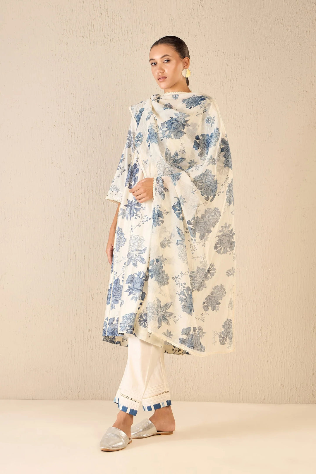 Floral Fantasy: Blue Floral Choga Set