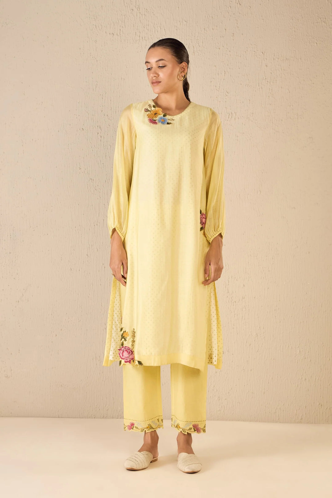 Garden Glory: Yellow Applique Floral Bunch Kurta Set