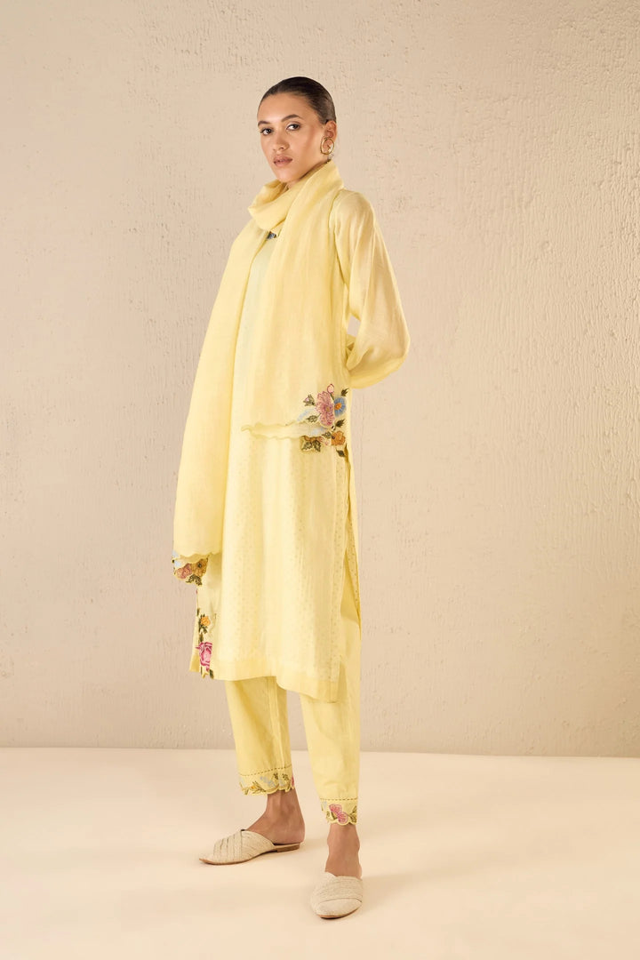 Garden Glory: Yellow Applique Floral Bunch Kurta Set