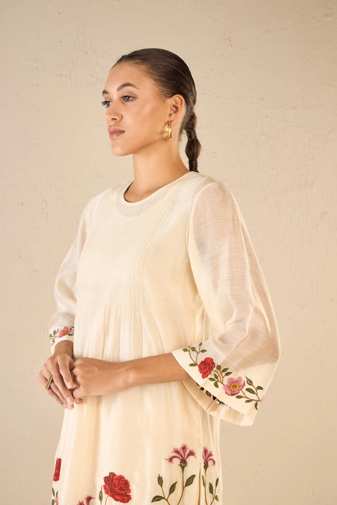 Gardenia Charm: Ivory Floral Embroidery Jaal Kurta Set