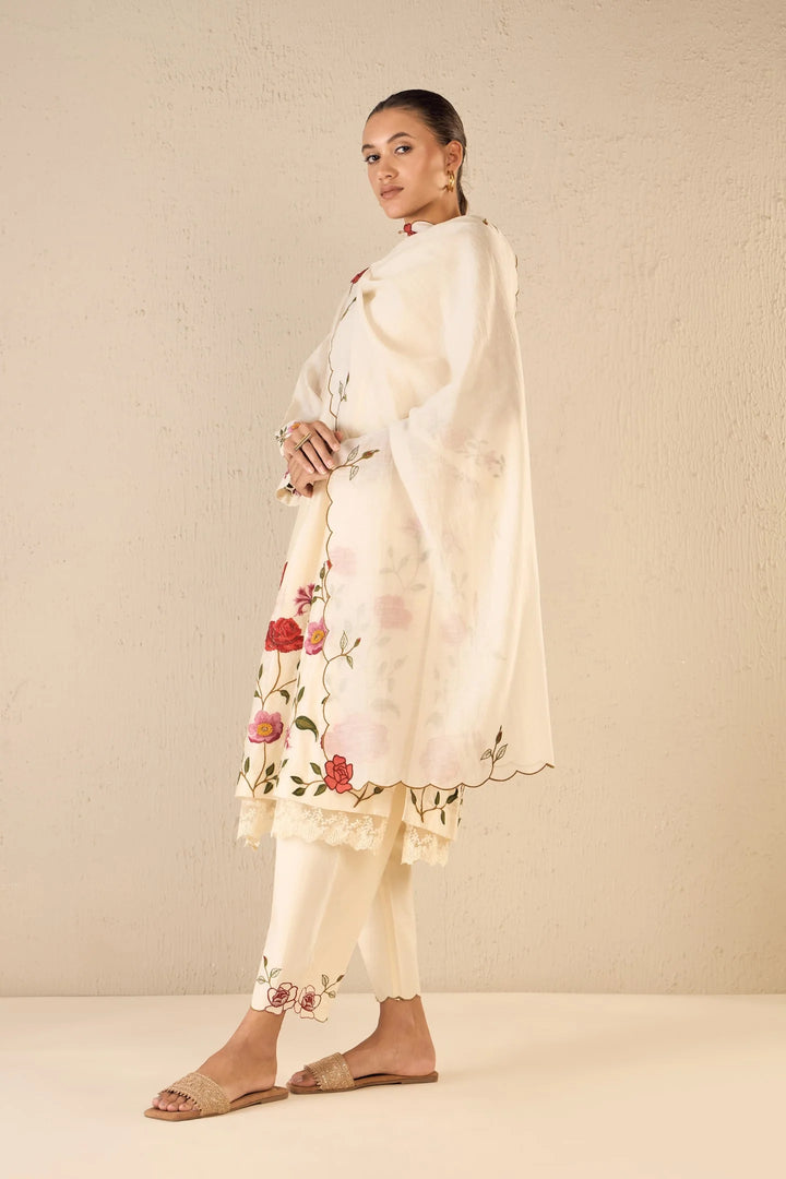 Gardenia Charm: Ivory Floral Embroidery Jaal Kurta Set