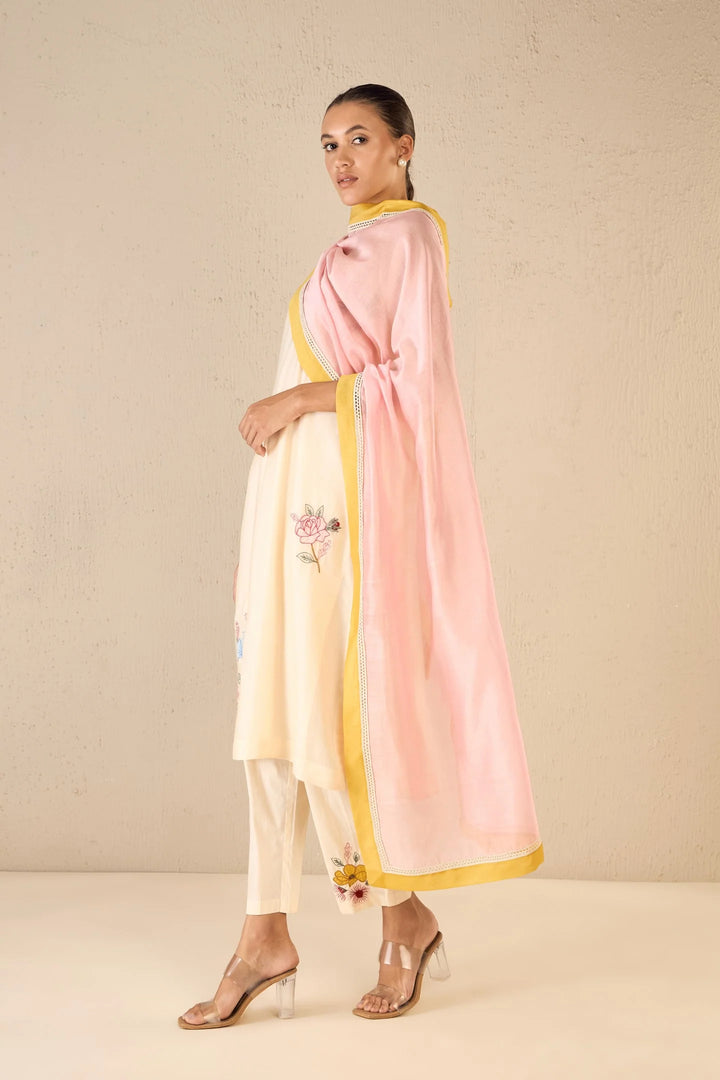 Petal Patch: Ivory Floral Applique Kurta Set