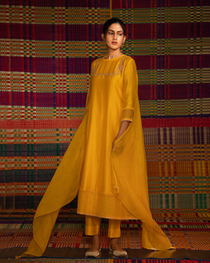 haldi yoke outline hand embroidered kurta set