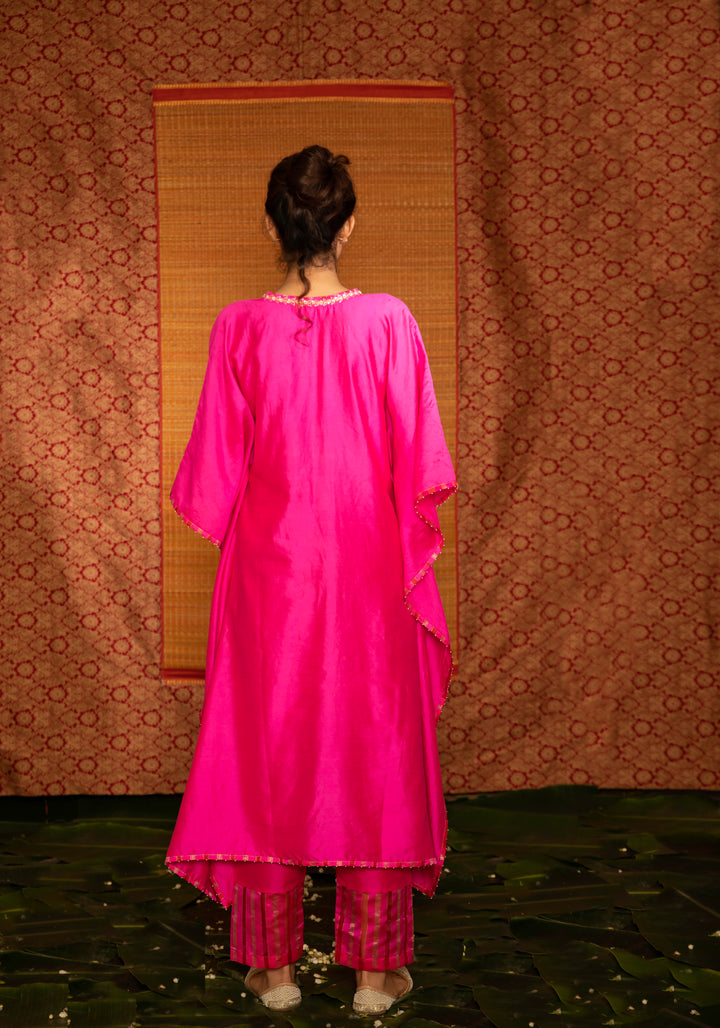fuchsia v neck silk kaftan