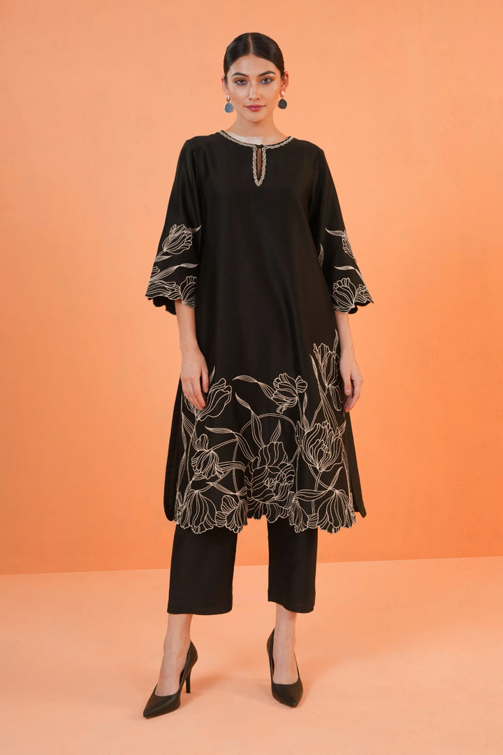 Origani Black Oasis Suit Set