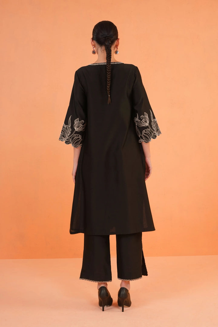 Origani Black Oasis Suit Set