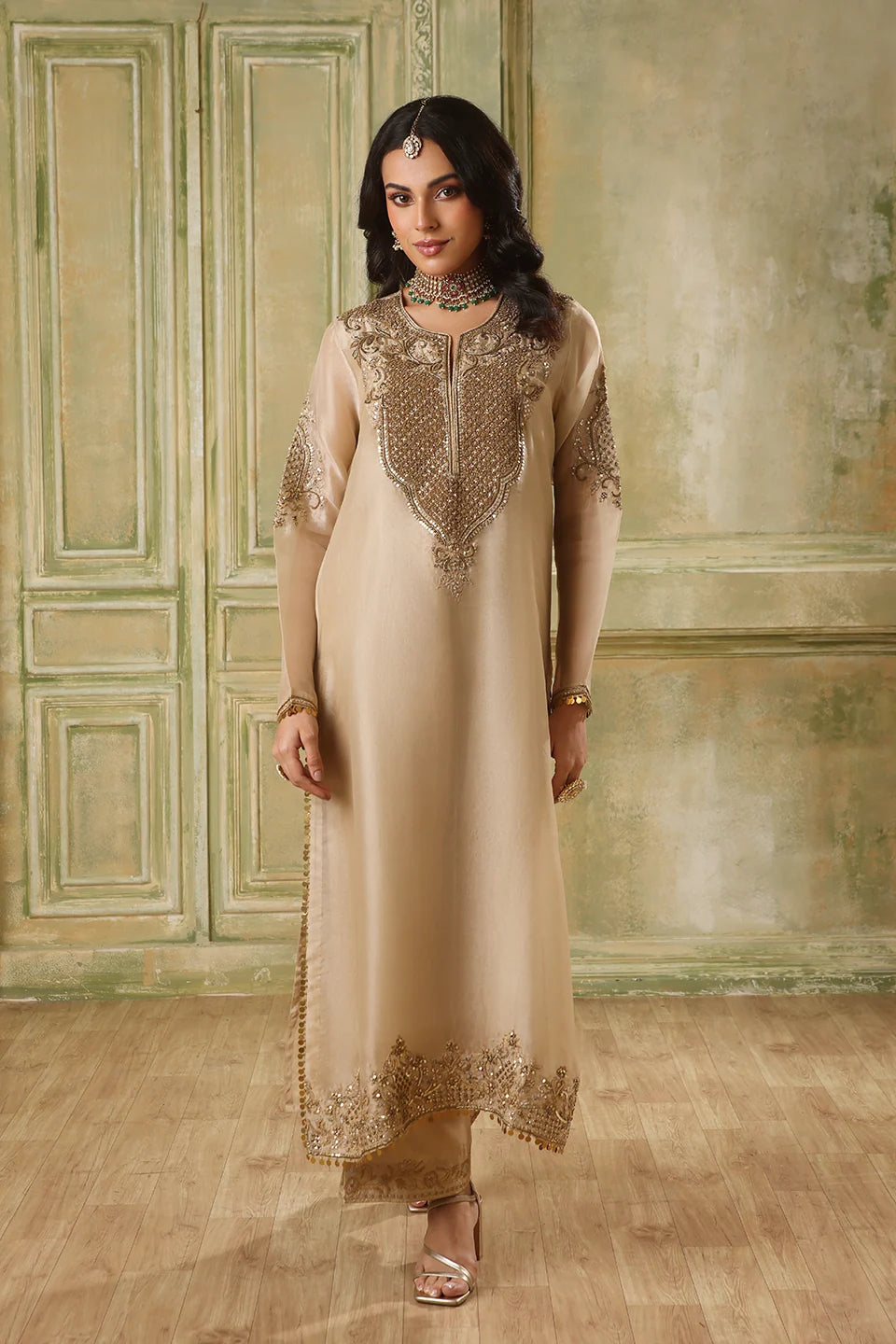 Zar-Rang Ivory Straight Kurta Set