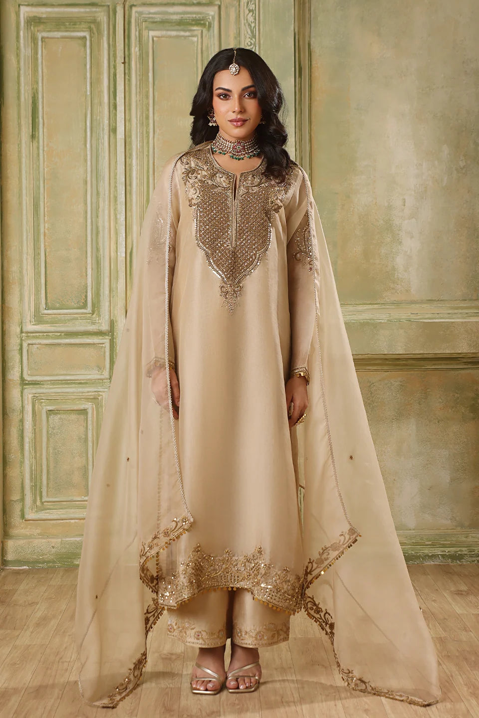 Zar-Rang Ivory Straight Kurta Set