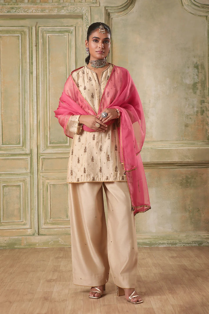 Zar-Rang Ivory Buti Kurta Set