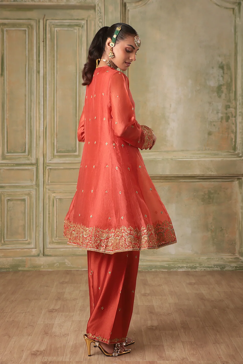 Zar-Rang Orange Short Pheran Kurta Set