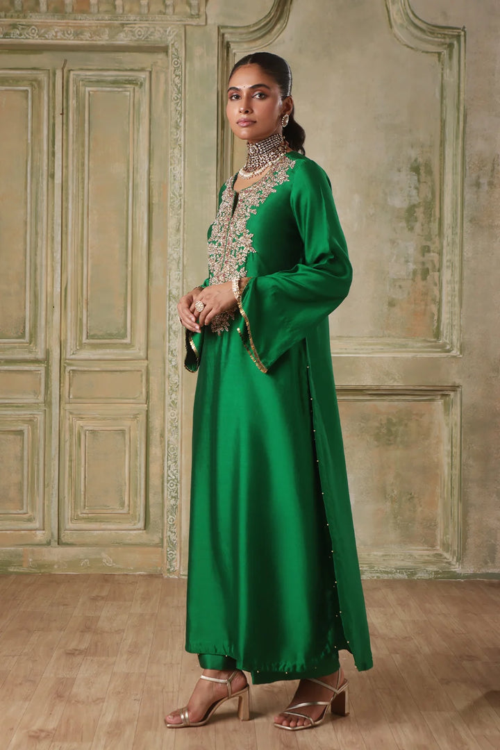 Zar-Rang Green Heavy Neck Kurta Set