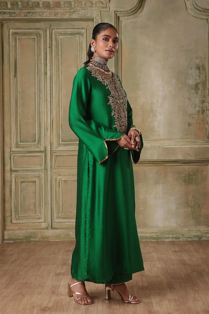 Zar-Rang Green Heavy Neck Kurta Set