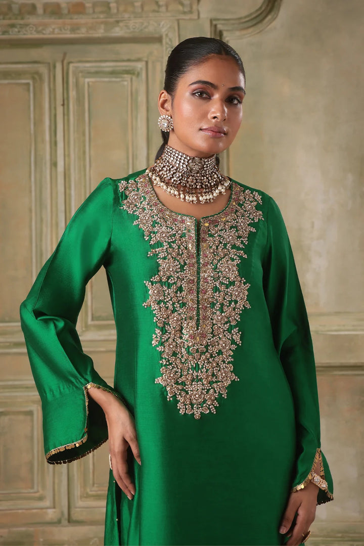 Zar-Rang Green Heavy Neck Kurta Set