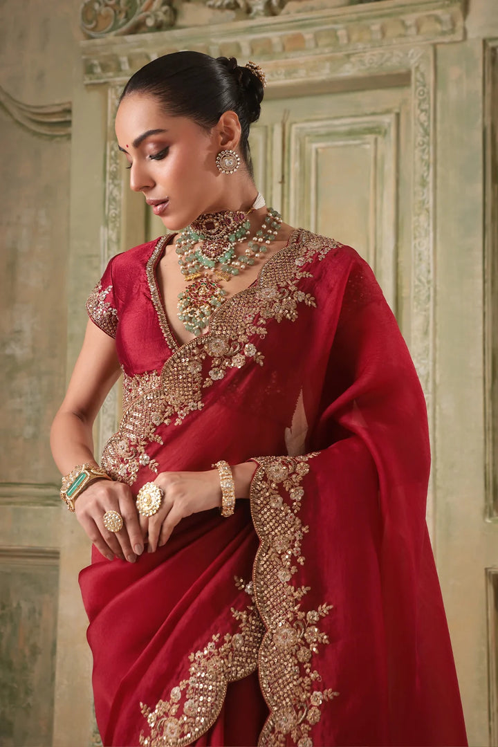 Zar-Rang Maroon Scallop Border Saree Set