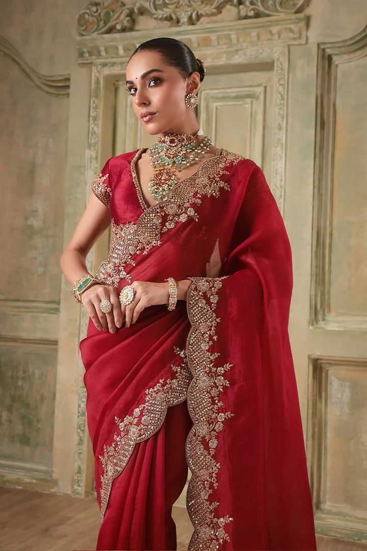 Zar-Rang Maroon Scallop Border Saree Set
