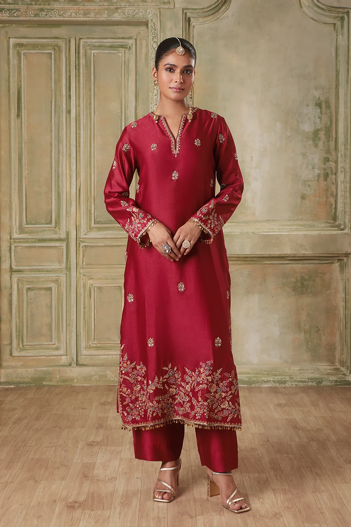 Zar-Rang Maroon Farshi Kurta Set