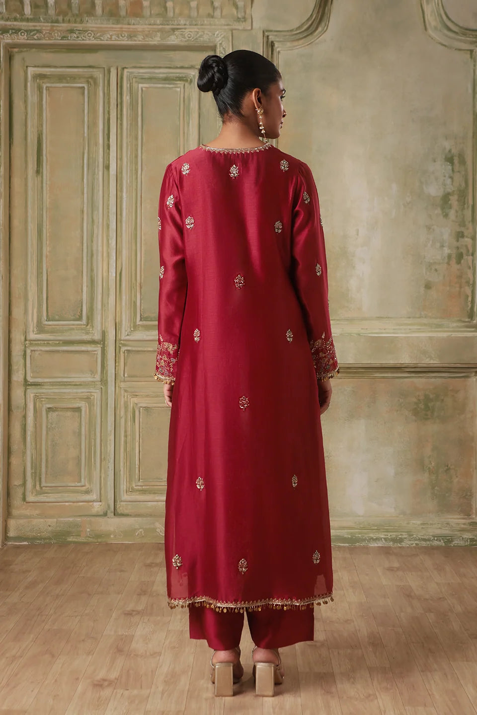 Zar-Rang Maroon Farshi Kurta Set
