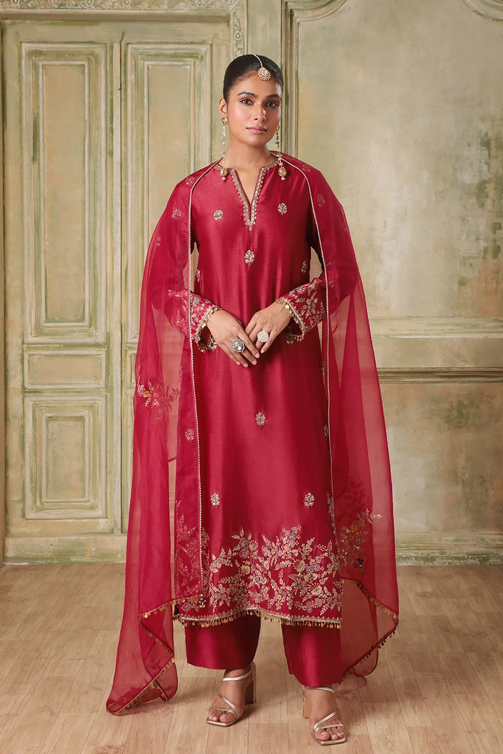 Zar-Rang Maroon Farshi Kurta Set