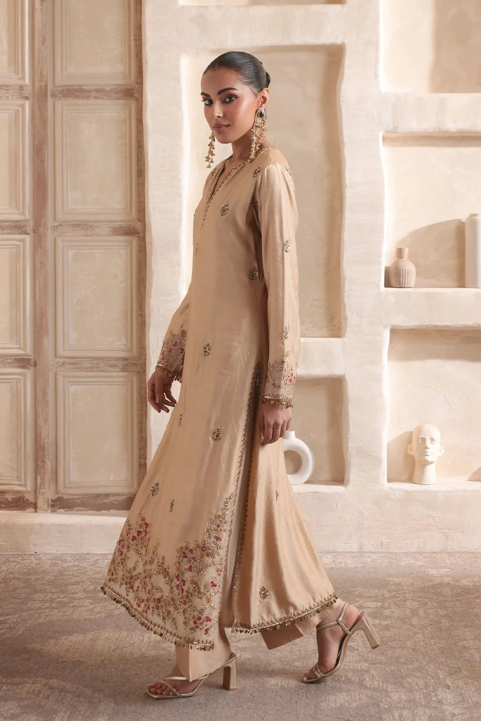 Zar-Rang Ivory Farshi Kurta Set