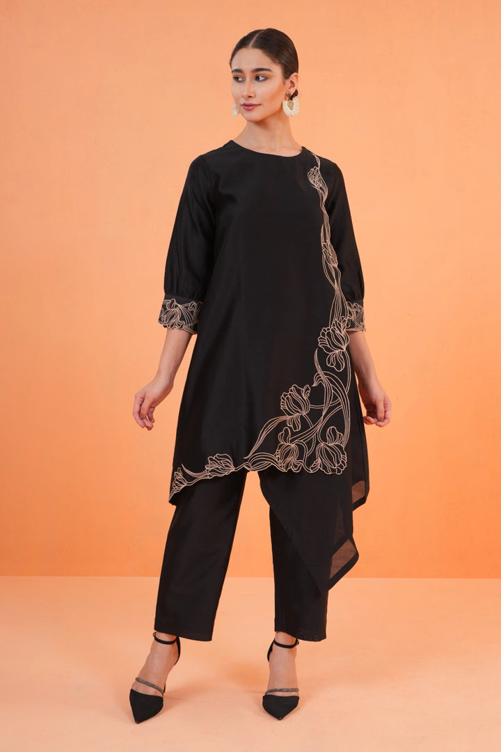 Origani Black Oasis Tunic Set