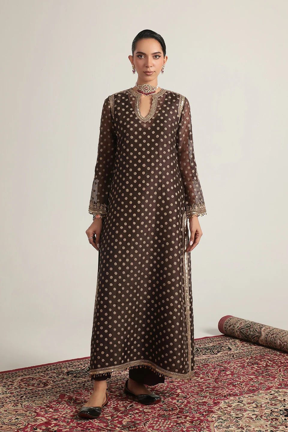 Zar-Rang Brown Buti Kurta Set