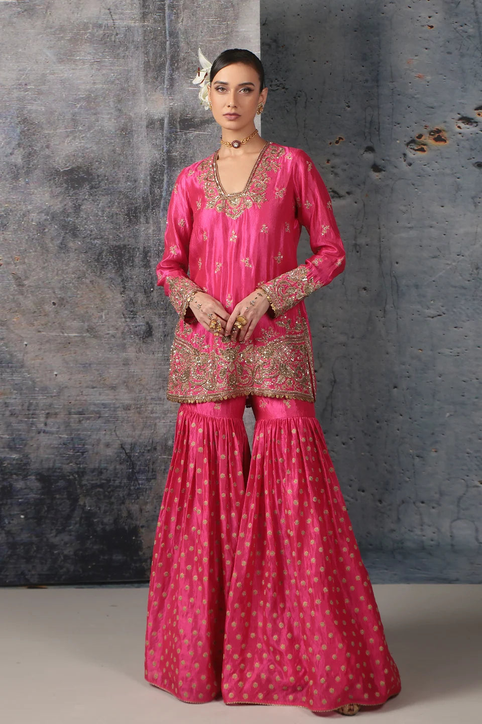 Zar-Rang Pink Buti Sharara Set