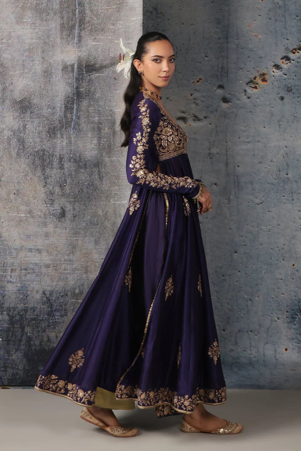Zar-Rang Purple Kalidaar Set