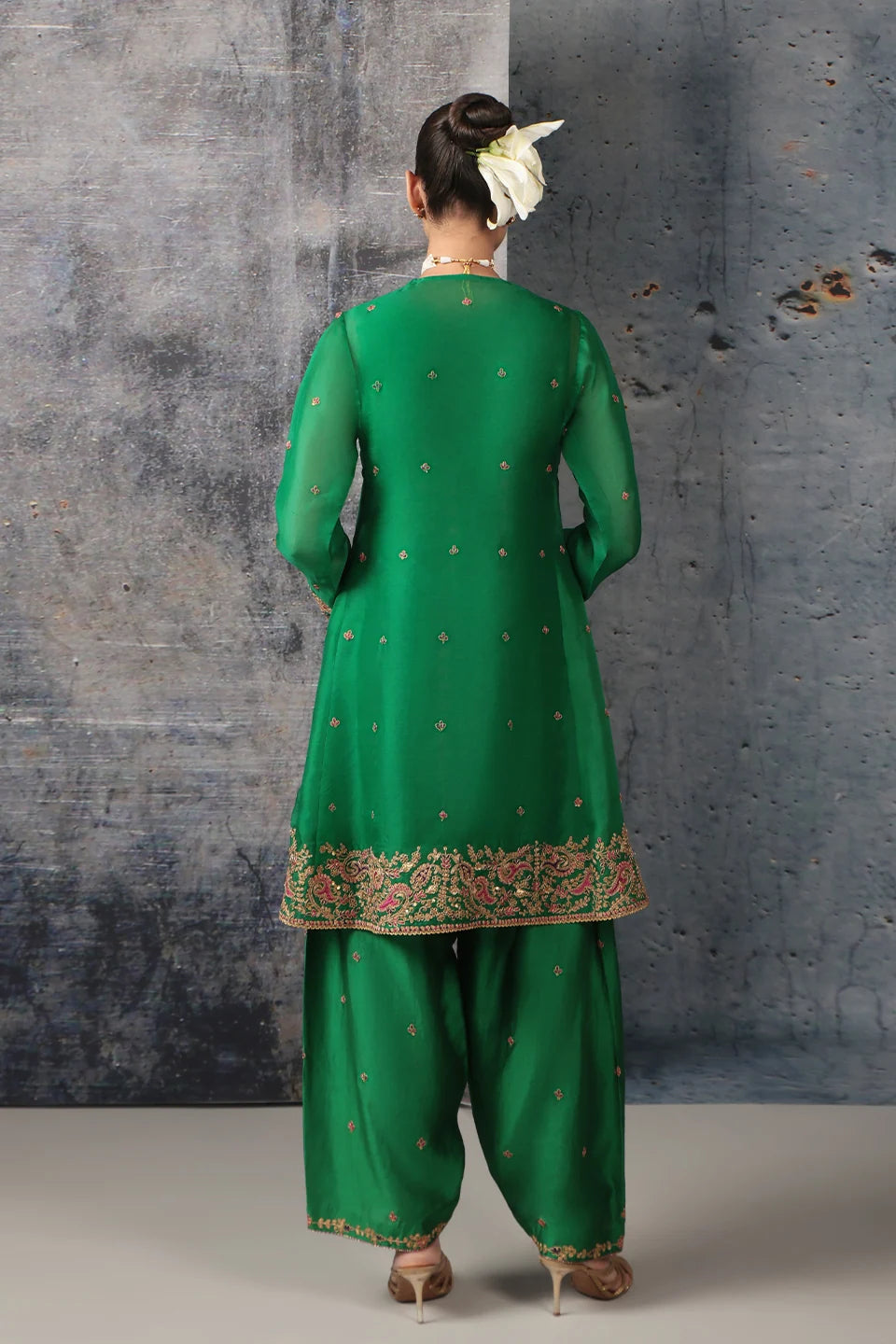 Zar-Rang Green Short Pheran Kurta Set