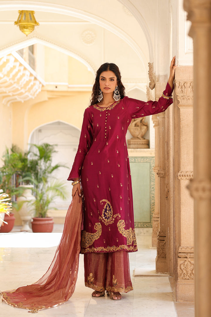 riwayat applique long kurta set