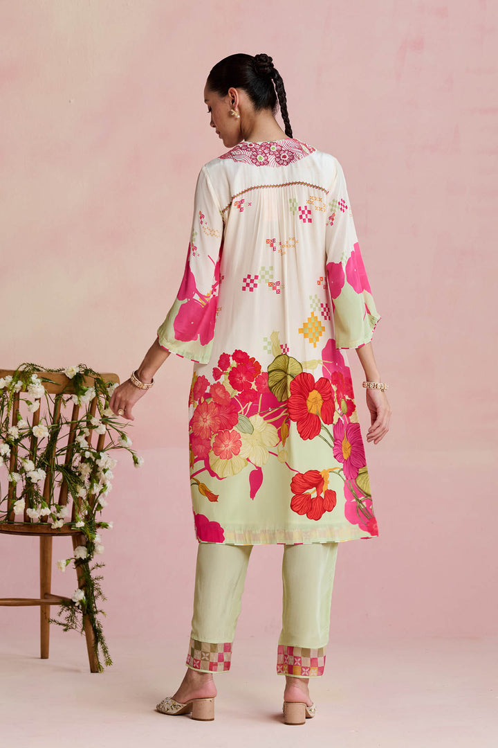 Ayla Kurta Set