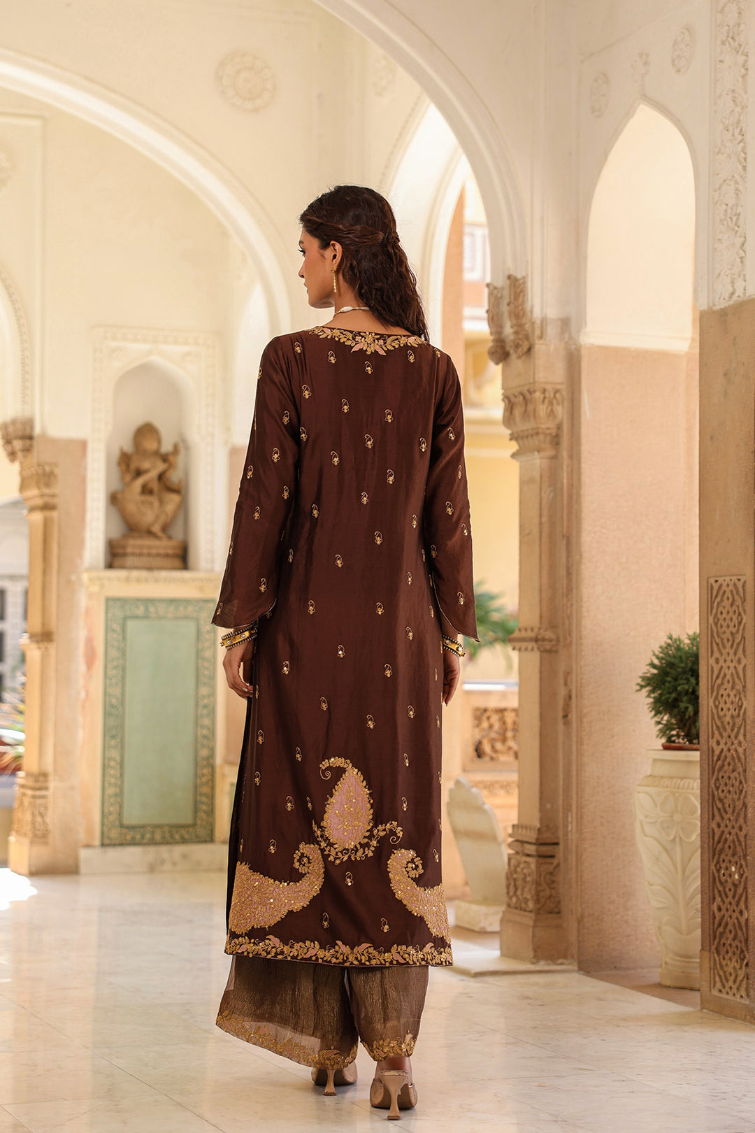 riwayat applique long kurta set