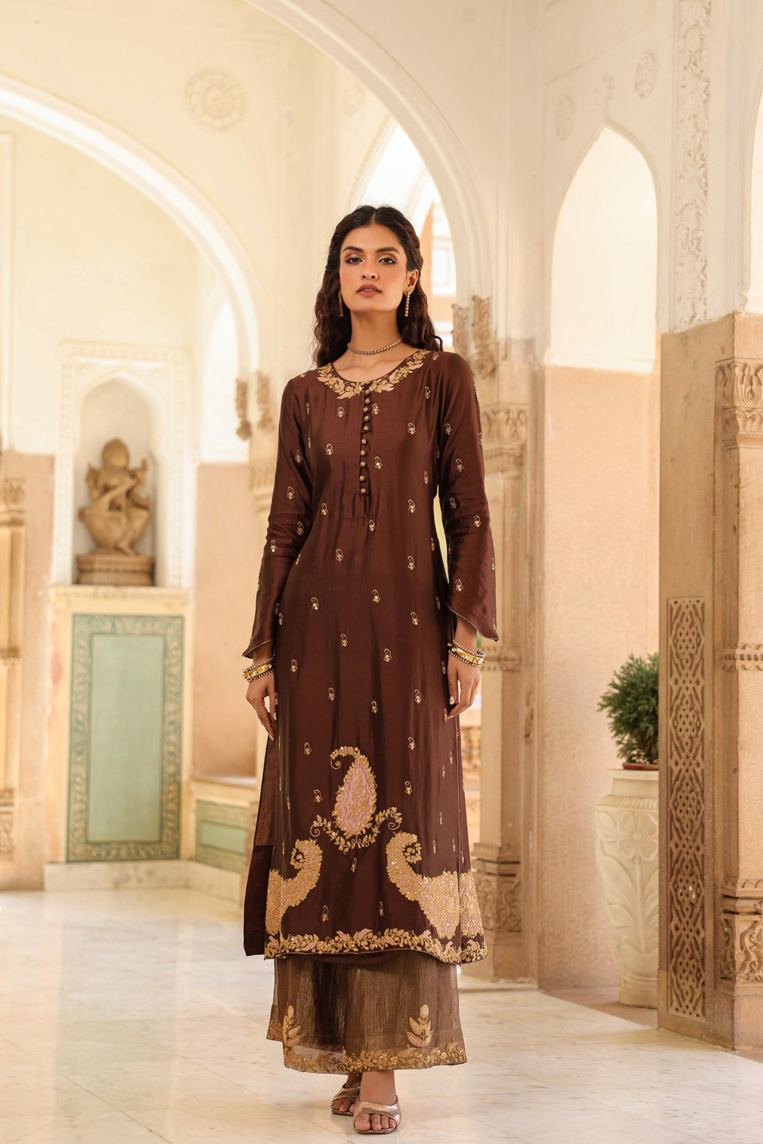 riwayat applique long kurta set