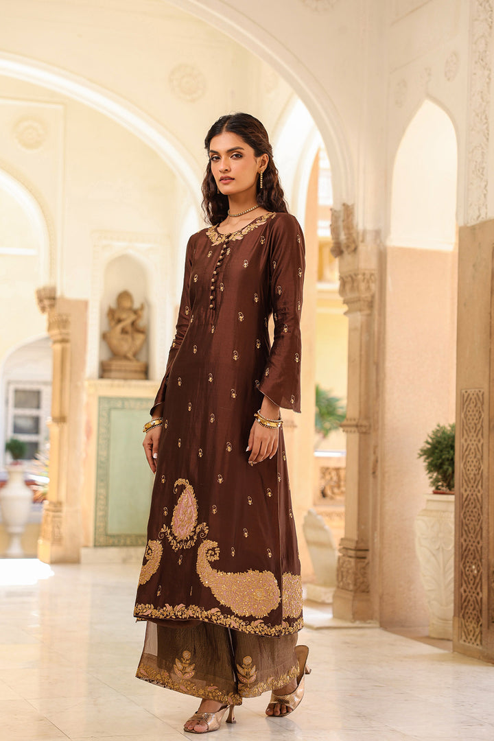 riwayat applique long kurta set