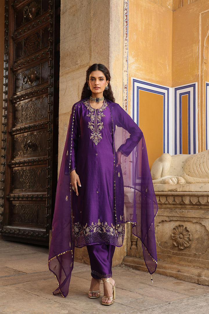 riwayat heavy long kurta set